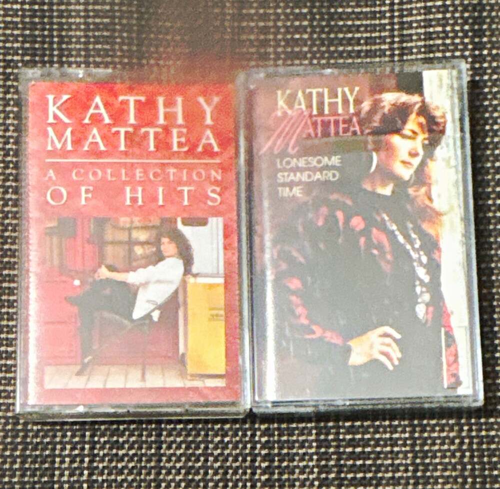Kathy Mattea Country Cassette Album lot of 2